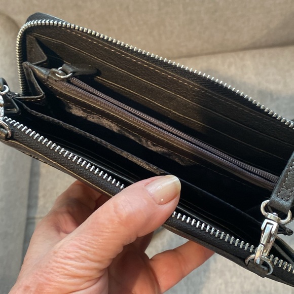 New Brighton clutch Crossbody bag - Picture 3 of 3